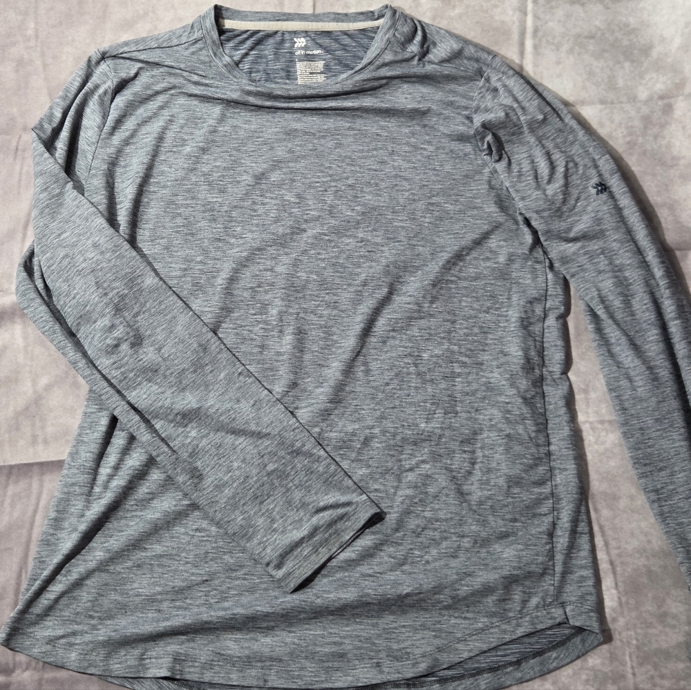 All In Motion Men Soft Stretch Long Sleeve Blue Gray‎ Shirt Size L EUC